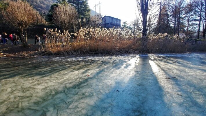 Lago Di Endine Ghiacciato: Incanto E Magia In Valcavallina